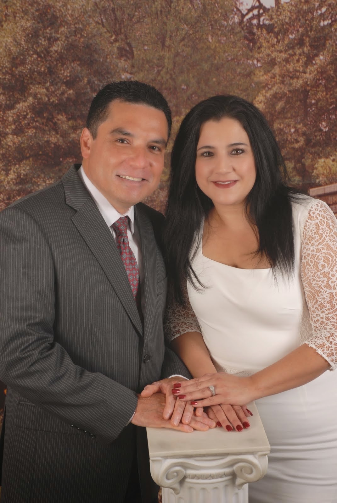 Pastores: Francisco y Angelly Arias
