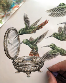 02-Hummingbirds-compact-mirror-Steeven-Salvat-www-designstack-co