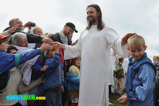 bukanklikunic.blogspot.com - Foto Sergei Torop, Mantan Polisi Yang Mengaku Sebagai Yesus