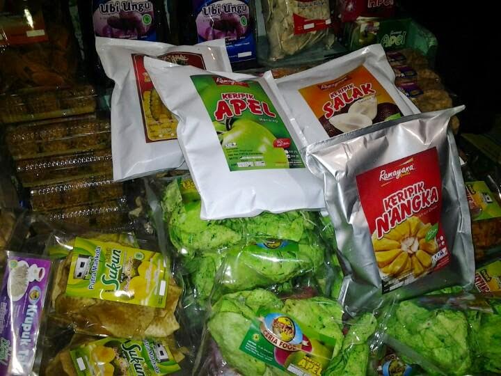 Oleh-Oleh Khas Batu Malang: Pasar Dewi Sri Batu Malang