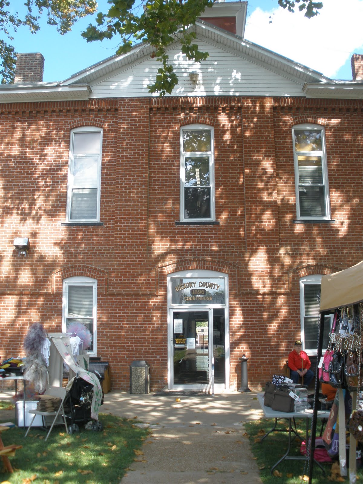 And I Wander Hickory County