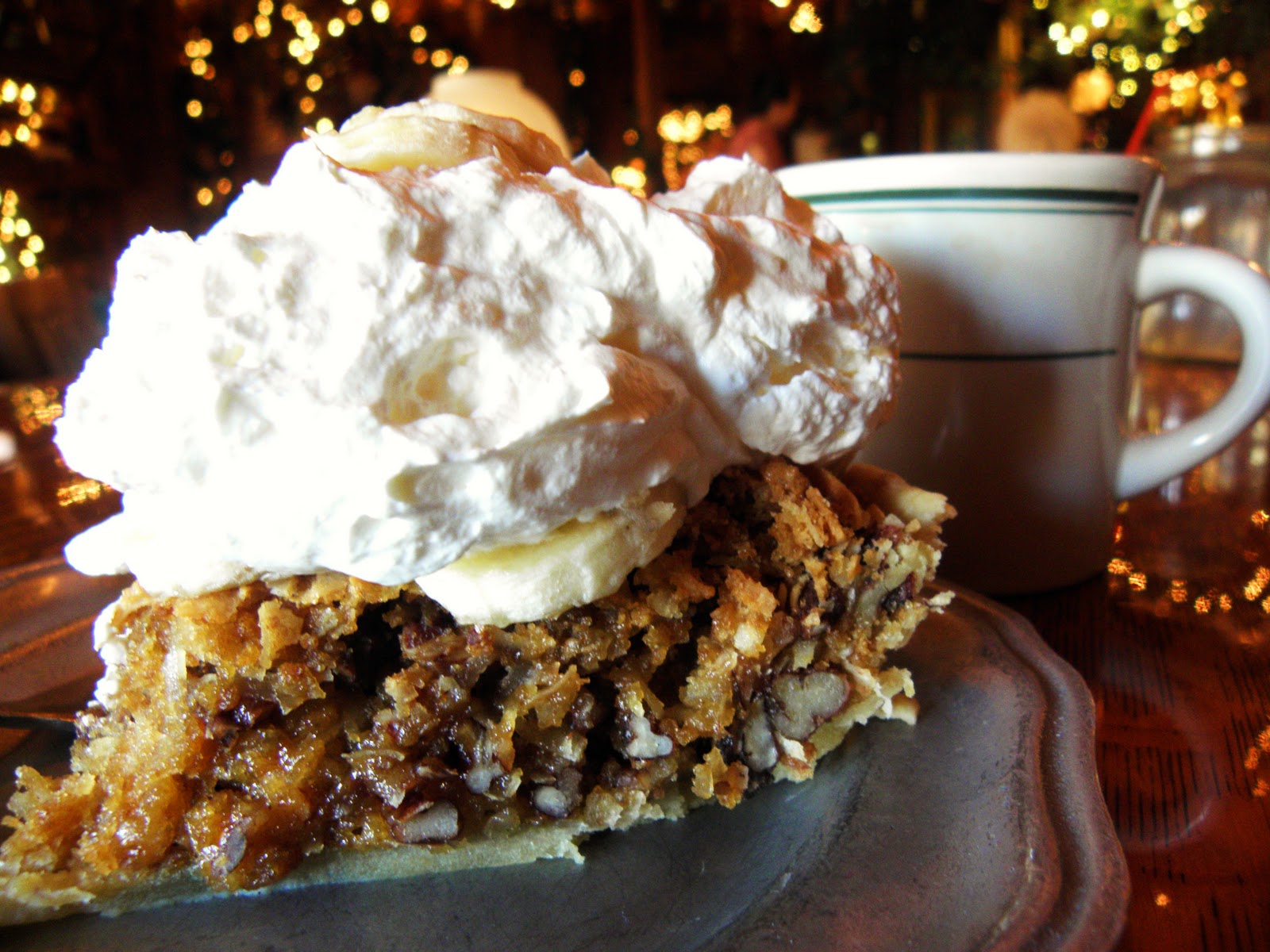 The Cozy Little Kitchen: Patti's 1880s Settlement Sawdust Pie