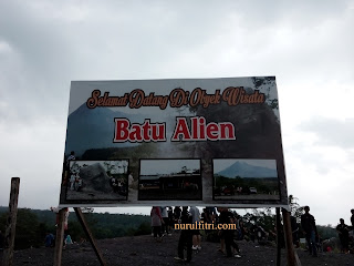 http://www.nurulfitri.com/2016/05/memacu-adrenalin-di-lava-tour-merapi.html