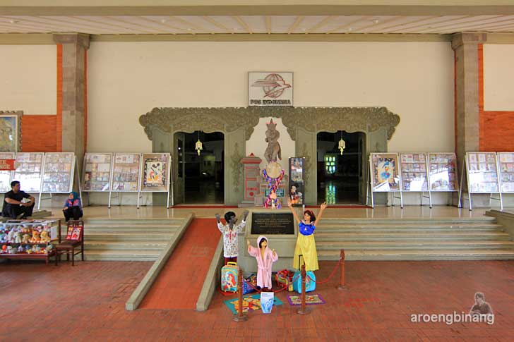 museum prangko indonesia tmii jakarta