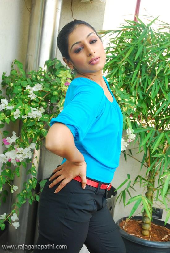 South Actress Padmapriya Unseen Sexy Latest Photo Shoot Gateway To World Cinema