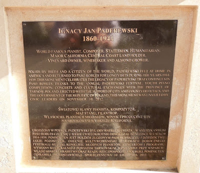 Plaque on Base  of Paderewski In Paso Robles City Park, © B. Radisavljevic