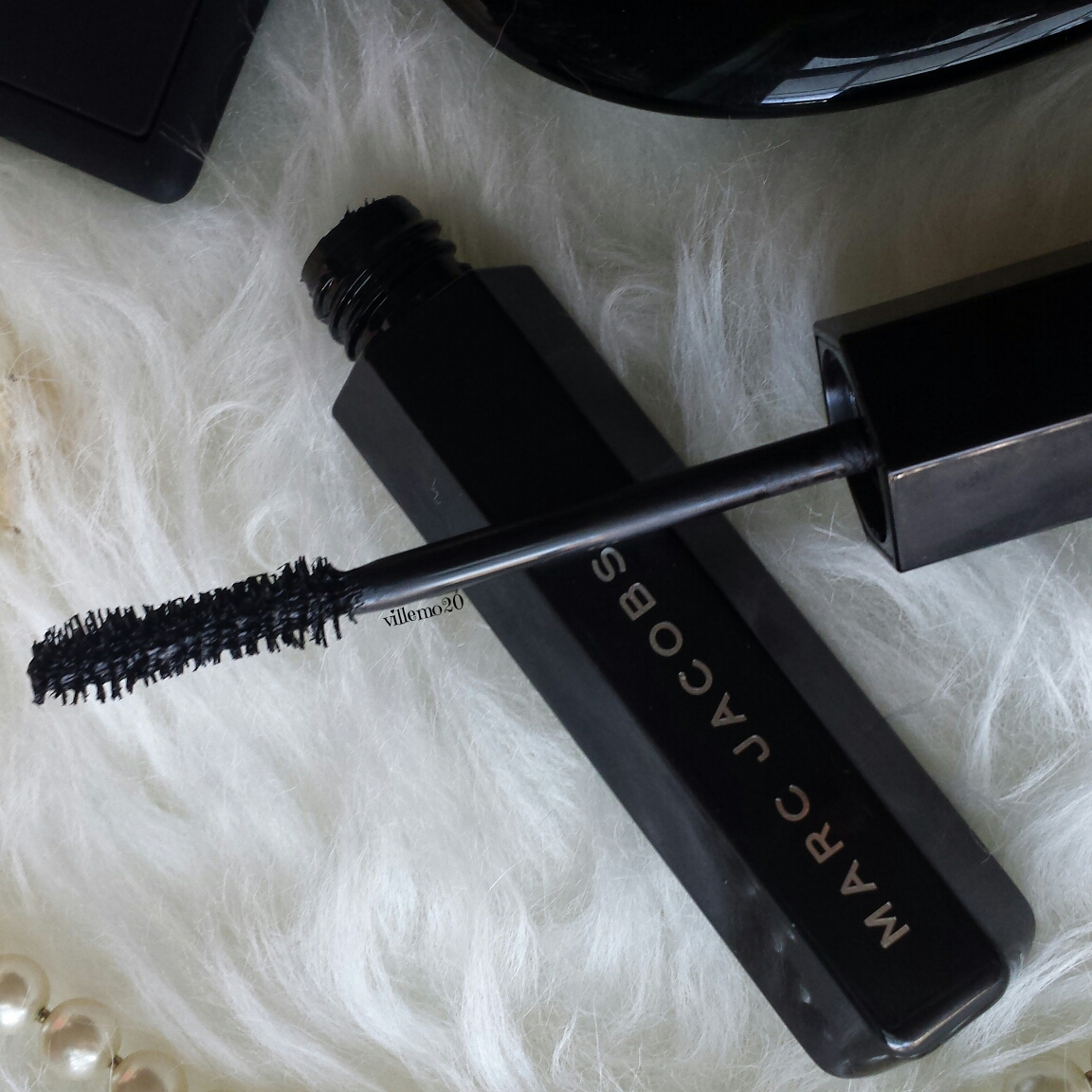 Marc Jacobs Velvet Noir Mascara Review