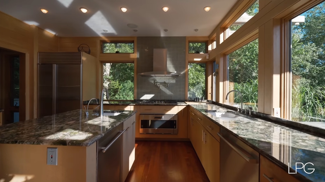38 Interior Design Photos vs. 40 Sayres Path, Wainscott, NY Luxury Mansion Tour
