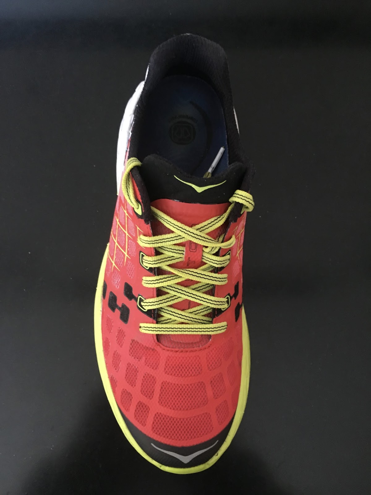 hoka one one clayton