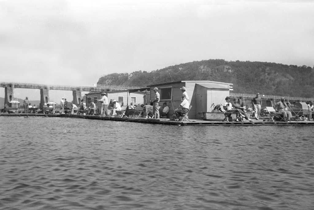 Conrad's Meander Banta's Fishing Float, Alma, Wisconsin