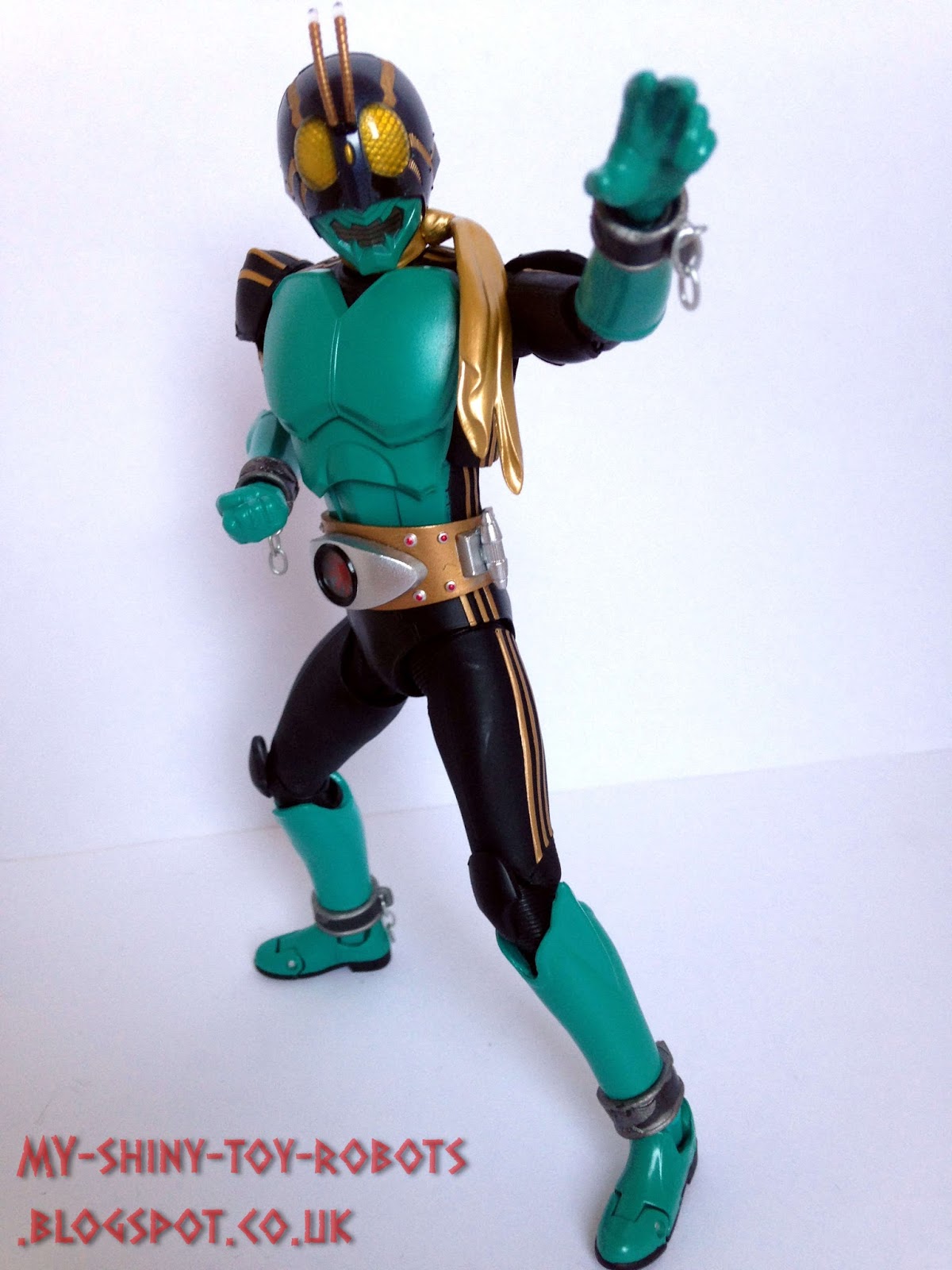 My Shiny Toy Robots: Toybox REVIEW: S.H. Figuarts Kamen Rider 3