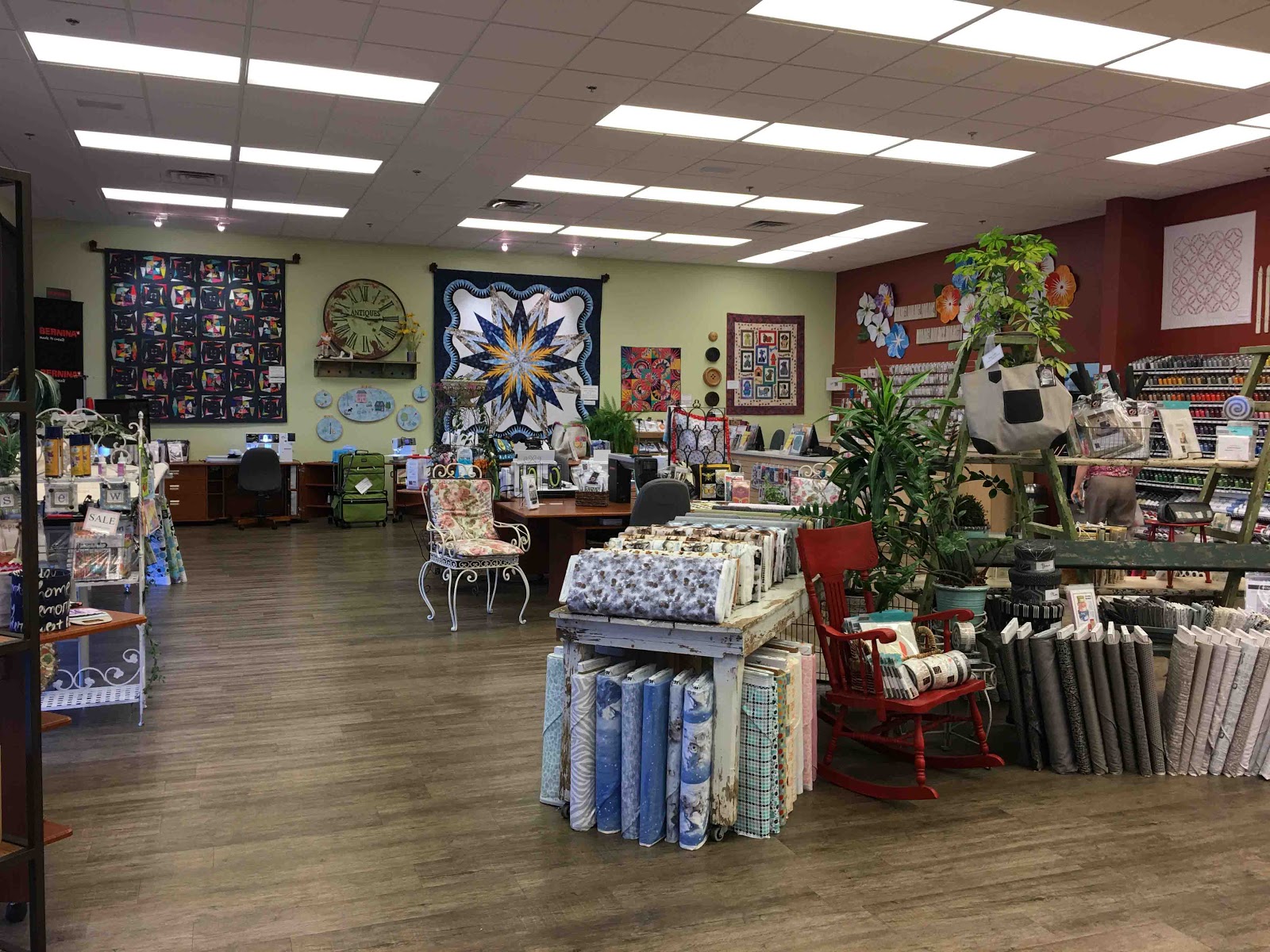 Cat Patches Quilt Shop Quiltique, Henderson, NV