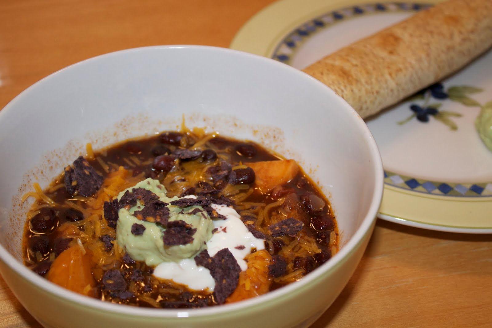 Happy Dinners: Black Bean Soup