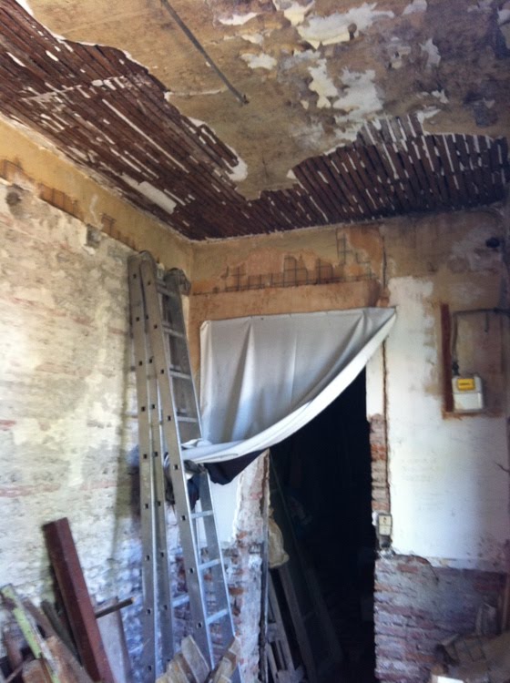 Au bled... Faux plafond de la cuisine