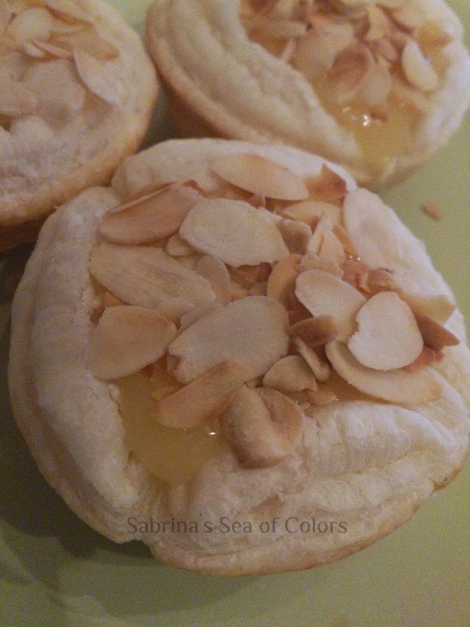 hojaldres rellenos con lemon curd