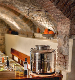 olive oil tasting in Tuscany