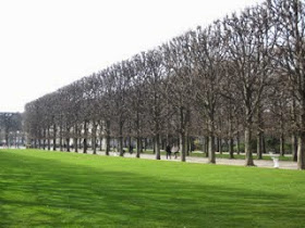 Luxembourg gardens in autumn