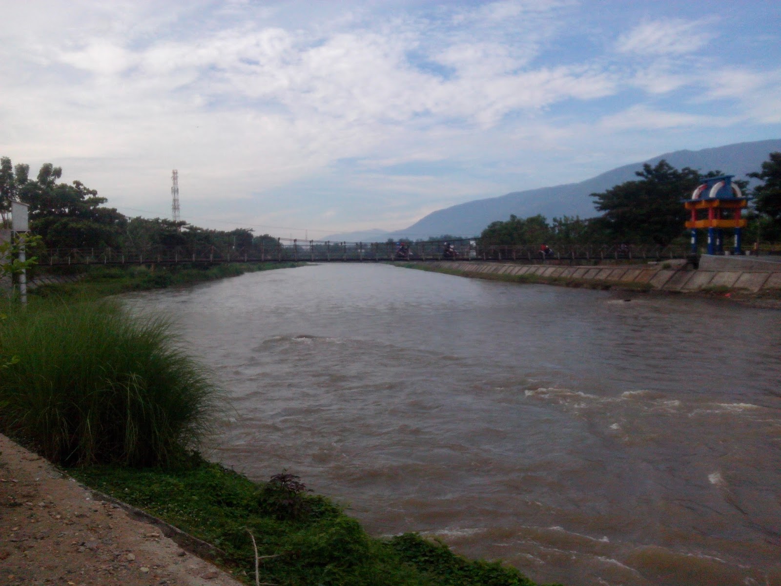 Sungai Palu: Potensi Wisata Kota Palu Yang Terpendam - rizensia