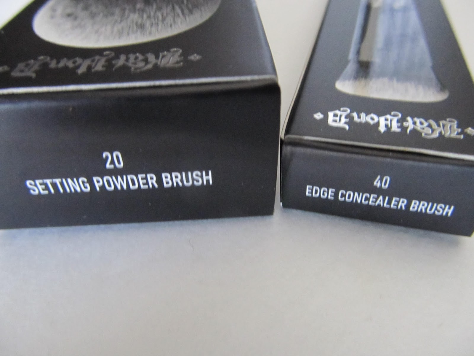 Makeup Haven Kat Von D lockit Brushes