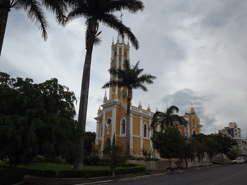 OS MELHORES LUGARES PARA AS GRANDES AVENTURAS CARMO DO CAJURU / MG E SUAS IGREJAS