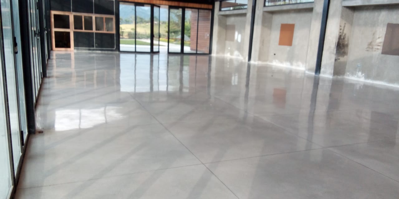 PISOS EN CONCRETO PULIDO