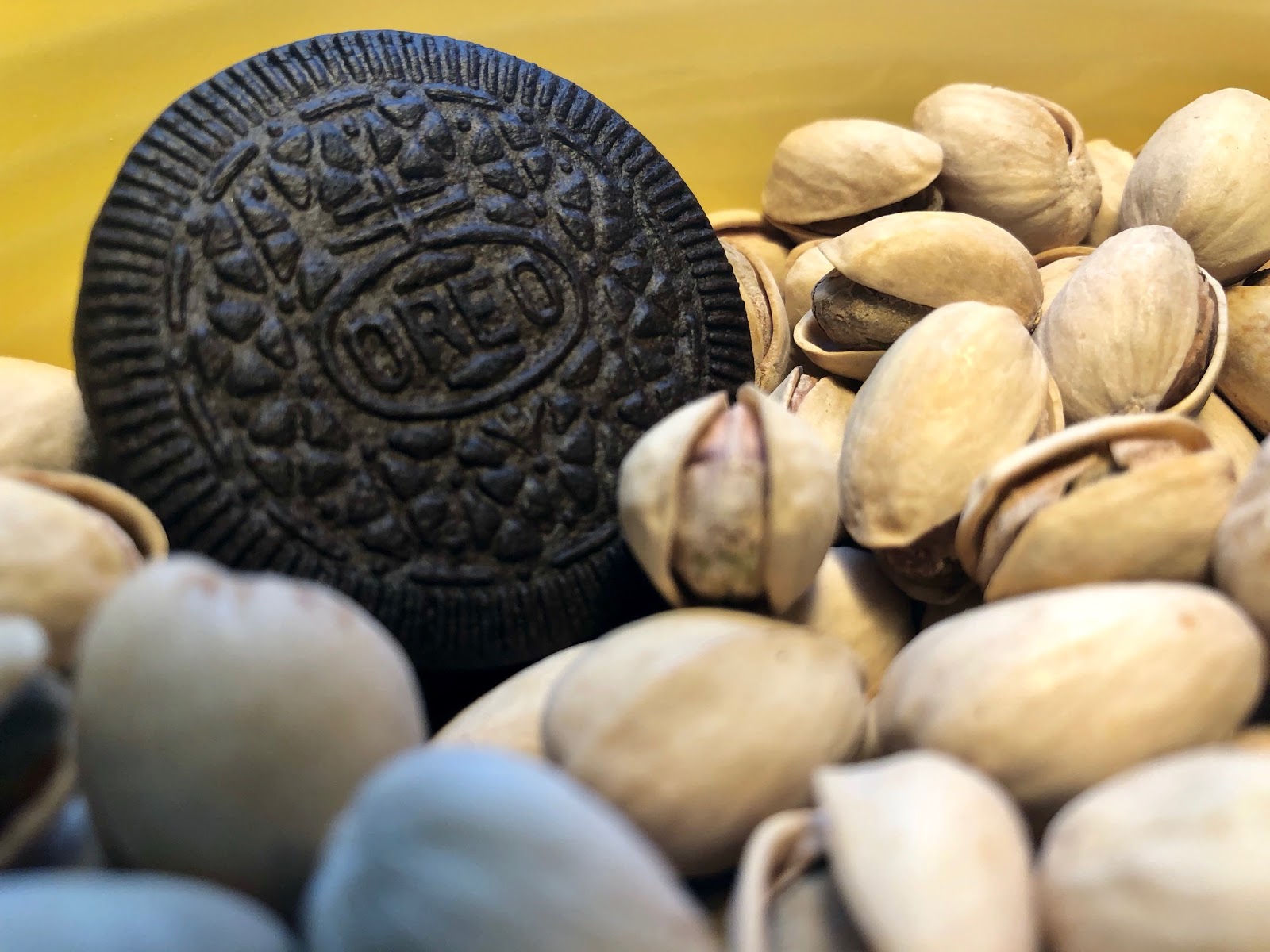 Pistachio Oreo Thins