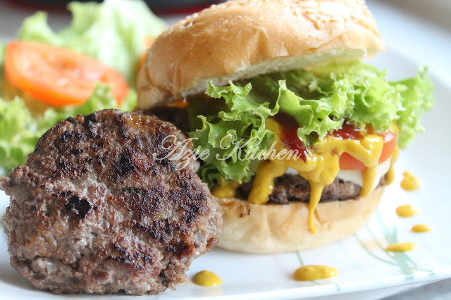 Homemade Beef Burger 