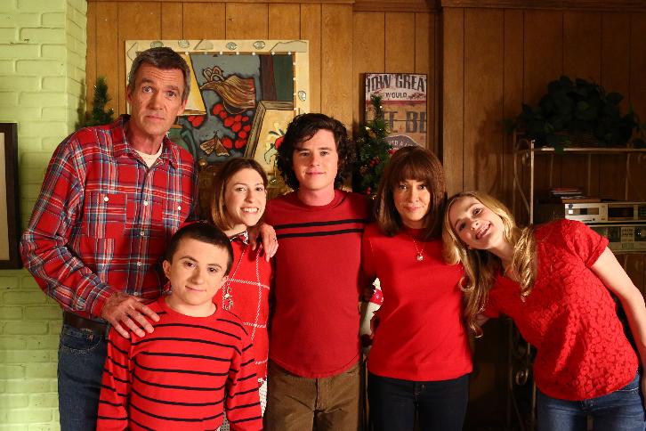 The Middle - Episode 8.06 - Thanksgiving VIII - Promotional Photos & Press Release