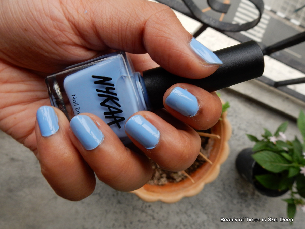 Nykaa Pastel Nail Enamel in Serenity My serene summer