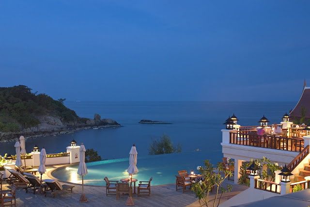 hotelazo y piscina hoteles con encanto y piscina con vistas al mar. Reformas Valencia