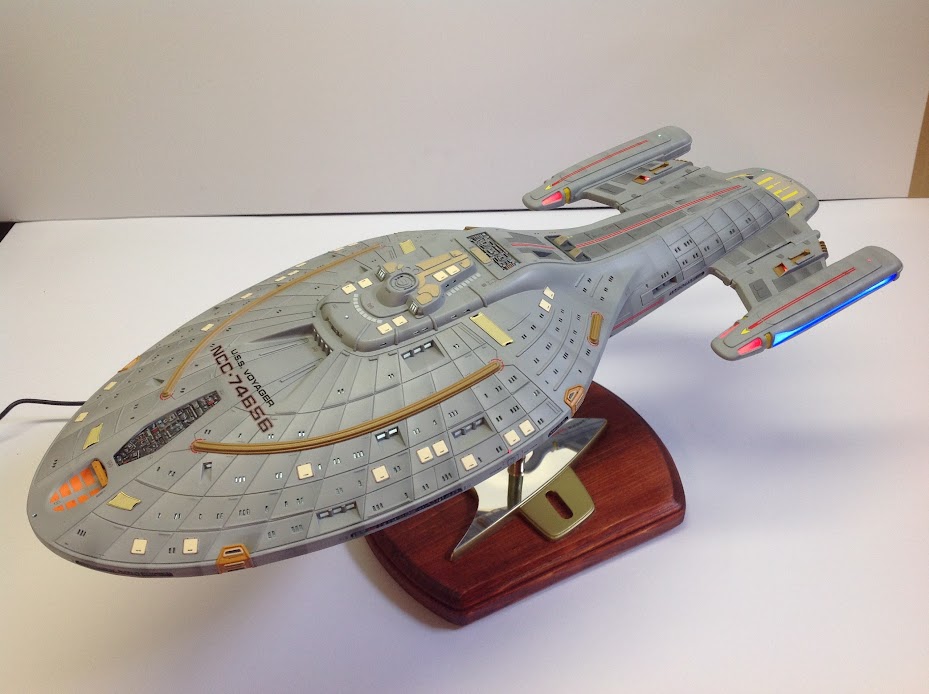 Star Trek, Voyager, Scale model, Revell, Plastic Model, 