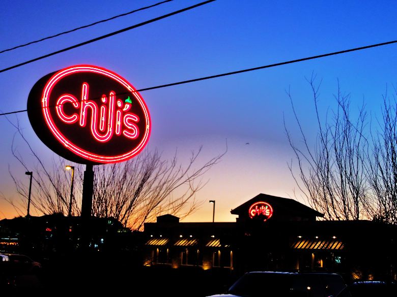 HTownWest Photo Blog Chili's (logo and photo of restaurant location