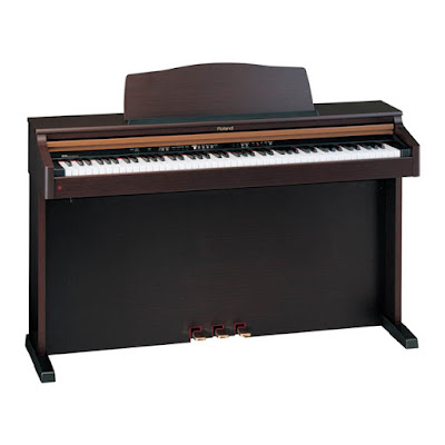 Đàn Piano Roland HP103 hiện nay giá bao nhiêu