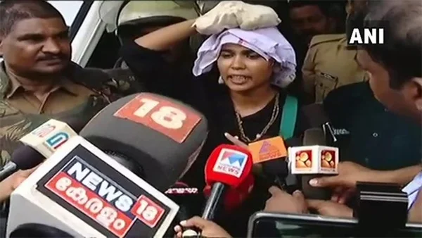 Entry to temple denied, another woman heads back, News, Religion, Trending, Sabarimala Temple, Women, Media, Controversy, Kerala