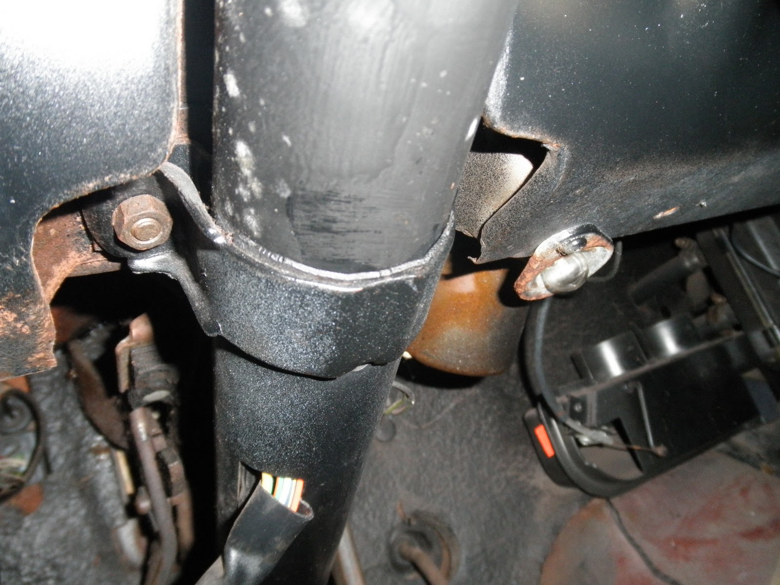 66 Mustang Restoration Project: Day 39: Removing the Steering Column