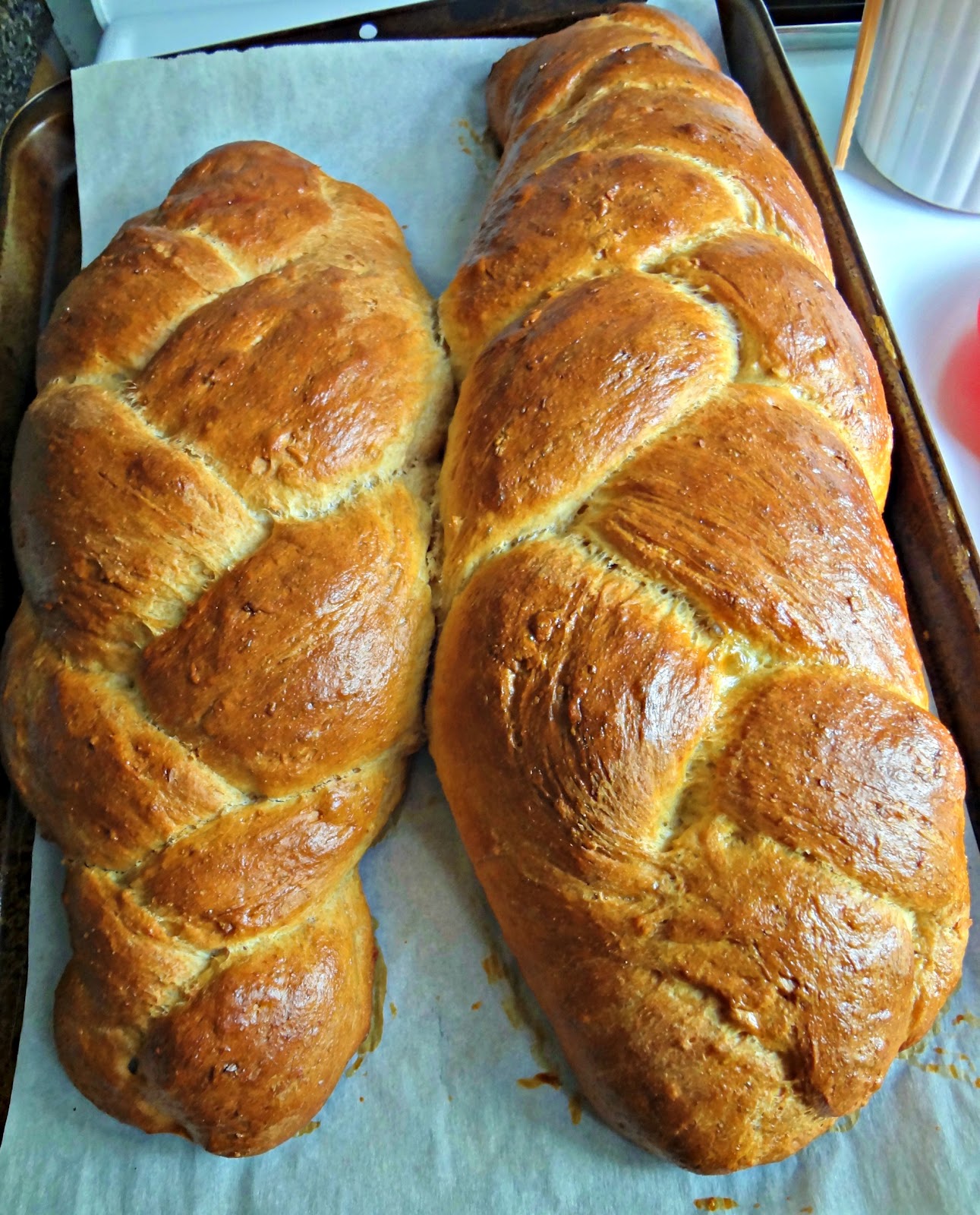 The Cooking Actress Daring Bakers ChallengeChallah Bread (Whole Wheat)