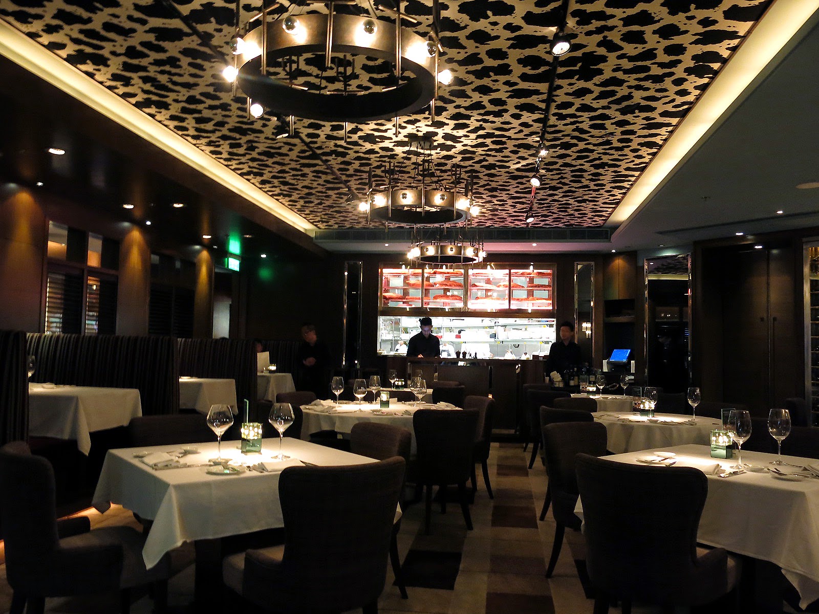 Steik World Meats (Hong Kong, CHINA) ★★★☆☆ A traveling foodie's gastronomic diary from around