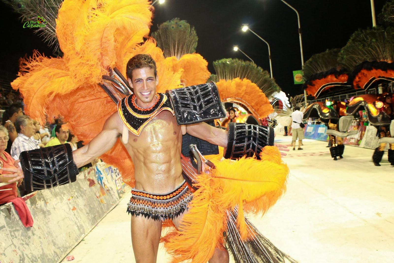 Карнавал для пацанов фото Карнавал для пацанов фото