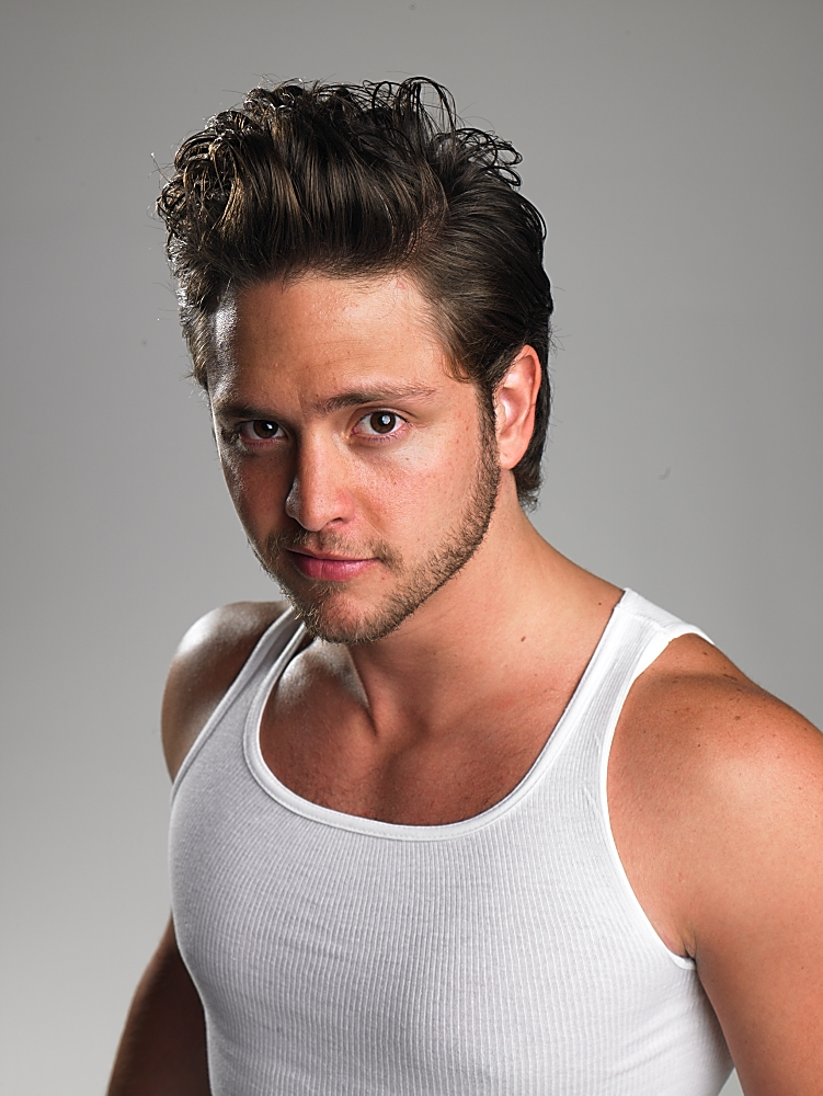 christopher uckermann ex rbd lan a nova m sica cine planeta christopher uckermann ex rbd lan a nova m sica cine planeta