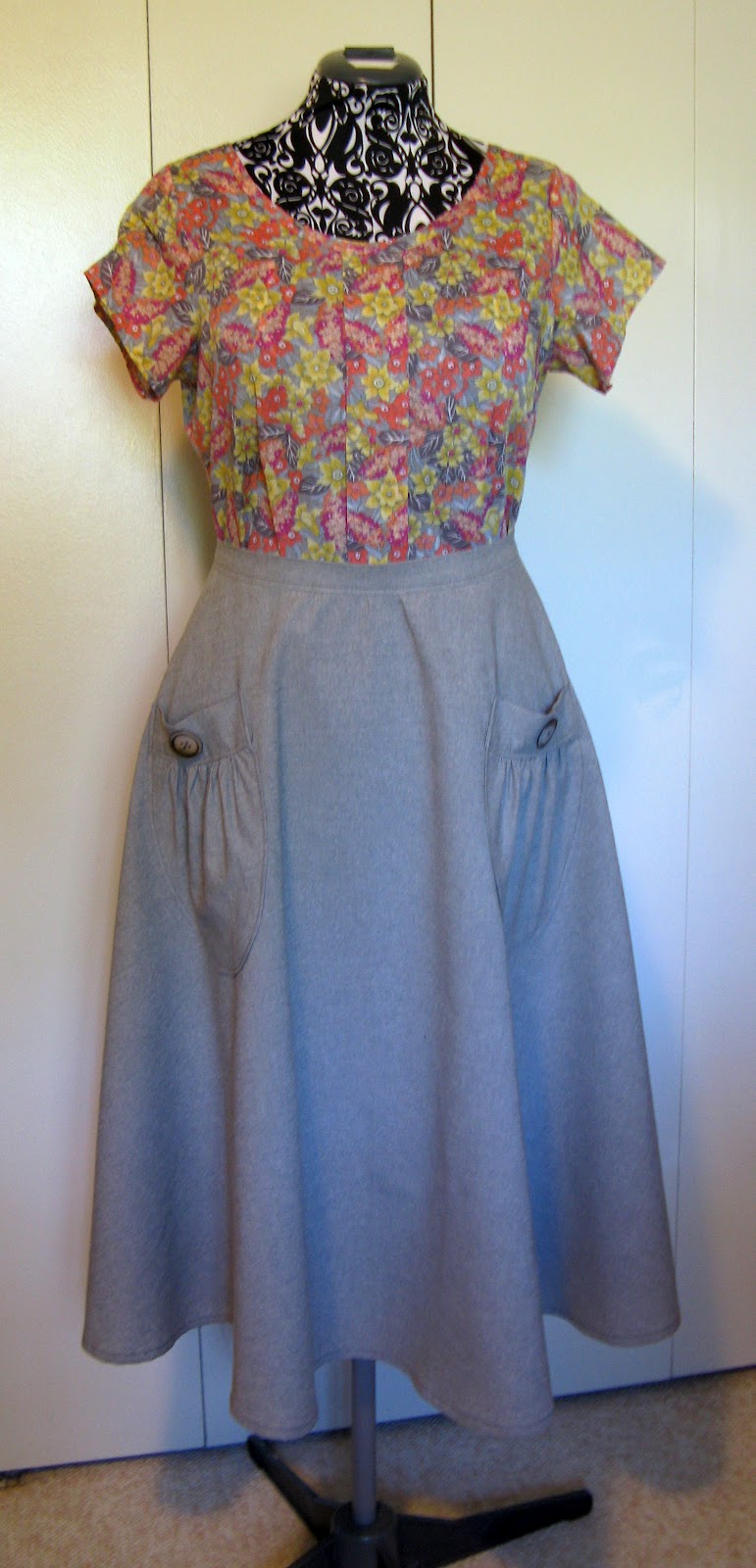 gray circle skirt