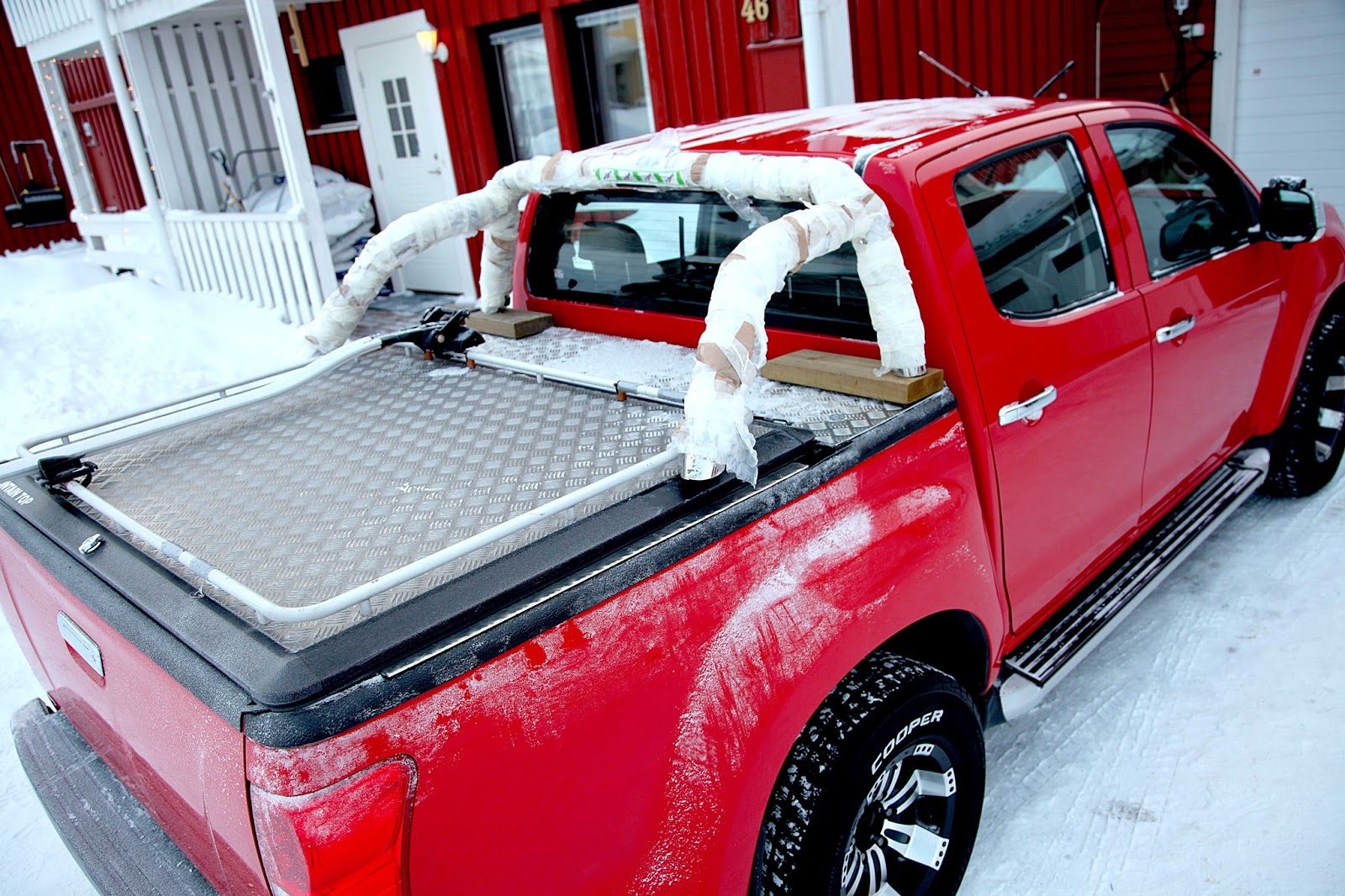 Kurt Lundberg 4X4 ISUZU DMAX Sweden Pickup Truck How should I mount