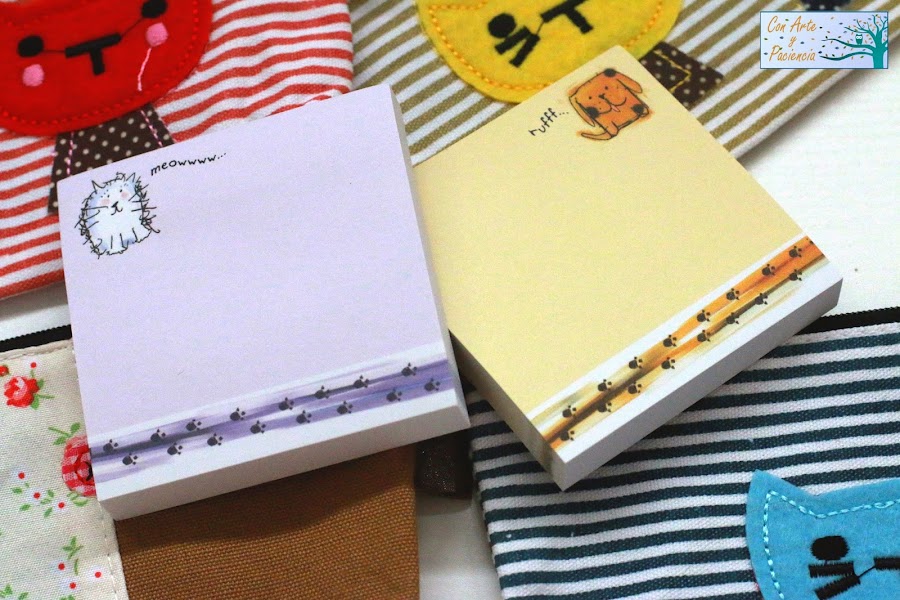 estuches,postit,molones,protectora,protectoras,ayuda,solidaridad,comprar,donaciones,gatos,cats,gatitos,gato,perro,perritos,