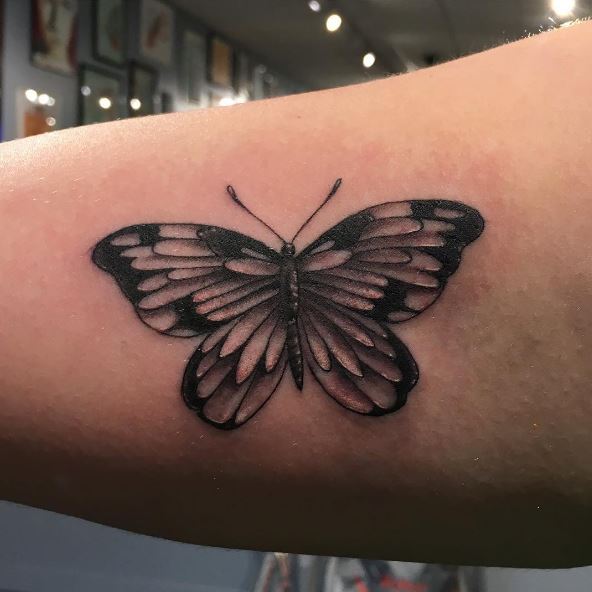 100+ Unique Butterfly Tattoos For Women With Meaning (2019) - Page 4 of ...