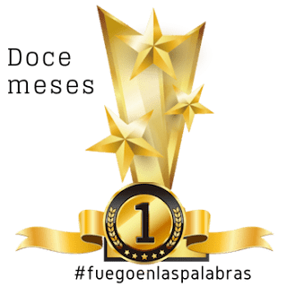 Trofeo doce mese Fuego en las palabras Trofeo doce meses Fuego en las palabras