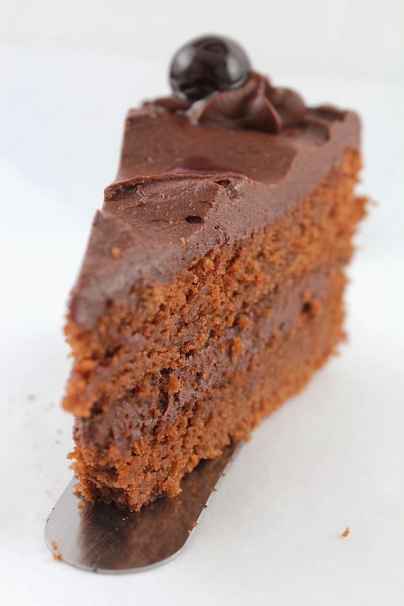 Mom’s Chocolate Waldorf Astoria Cake Entries General