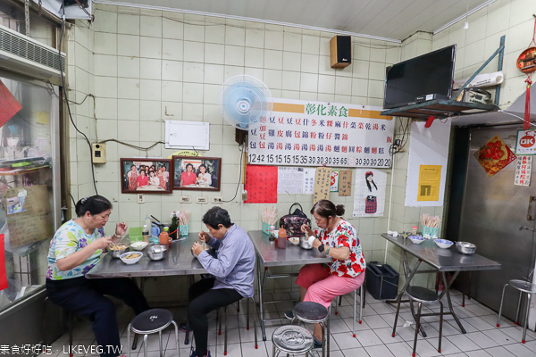 彰化素食素圓(菜圓)、豆包湯,知名長安街銅板美食,近彰化車站 彰化素食素圓(菜圓)、豆包湯,知名長安街銅板美食,近彰化車站