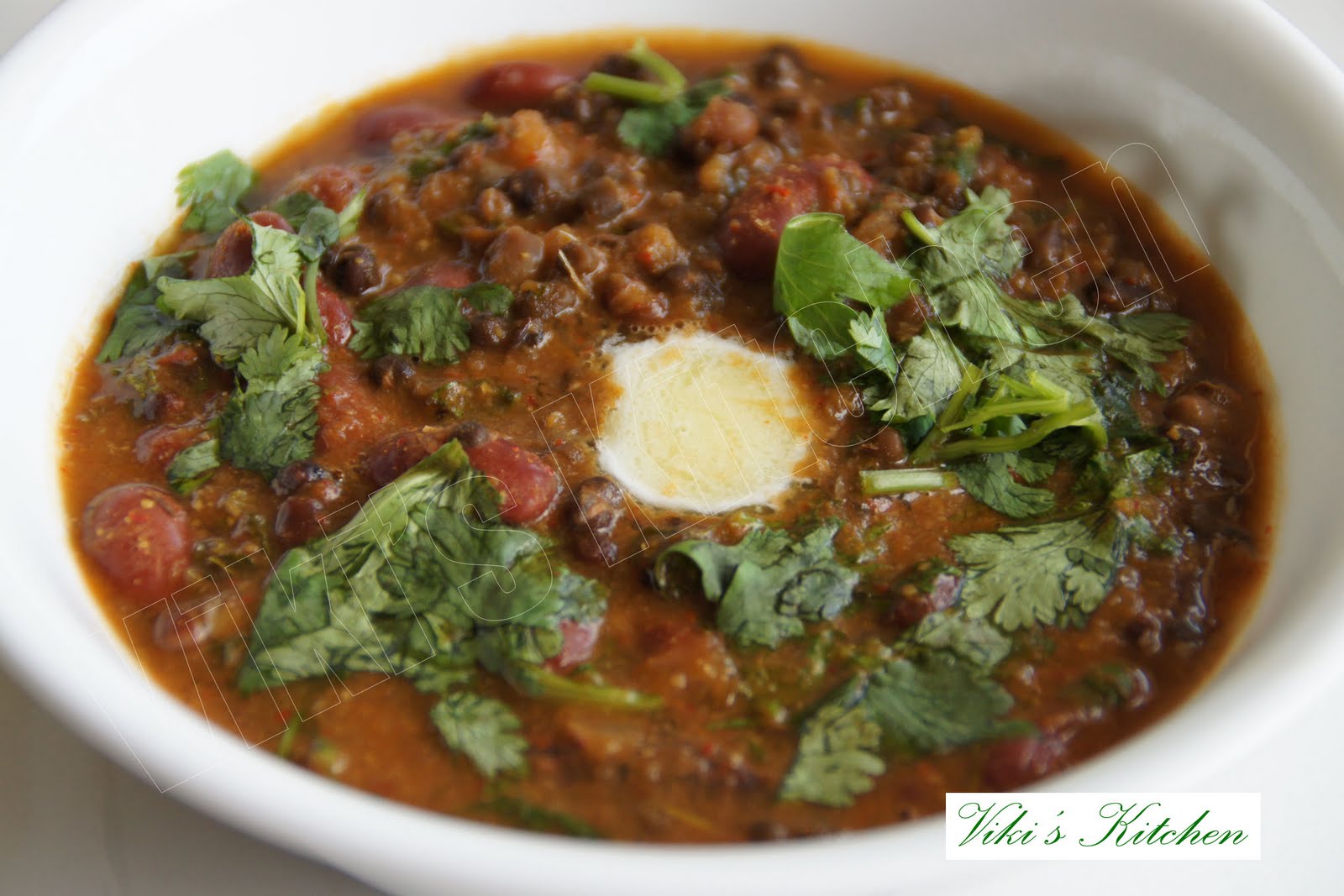 Dal Makhani from Viki&rsquo;s Kitchen