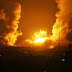 Israel começa a bombardear Faixa de Gaza; Para Hamas, ataque ''abriu as portas do inferno''