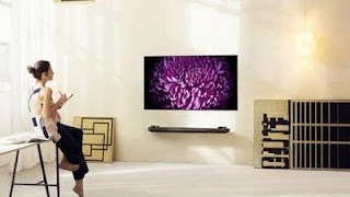 Khoa học công nghệ: Tivi LG W7 được dán lên bức tường nhà bạn một cách dễ dàng Tv-w7-8