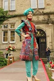 Model Blazer Batik Modern Dian Pelangi Model Blazer Batik Modern Dian Pelangi